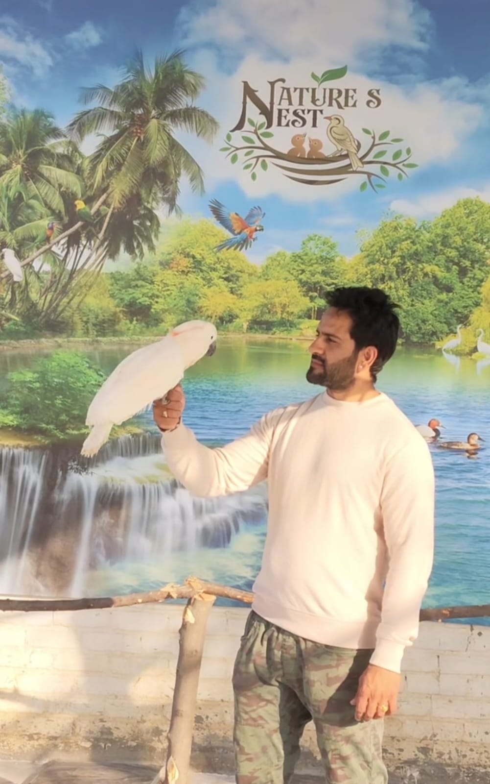 service details post banner